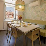 Chiado Premium Two Bedroom By Les Deux Mariettes * ליסבון