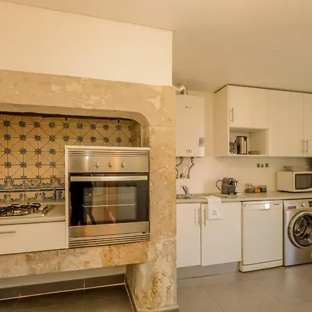 Chiado Premium Two Bedroom By Les Deux Mariettes شقة *