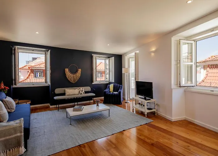 Chiado Premium Two Bedroom By Les Deux Mariettes Apartment *