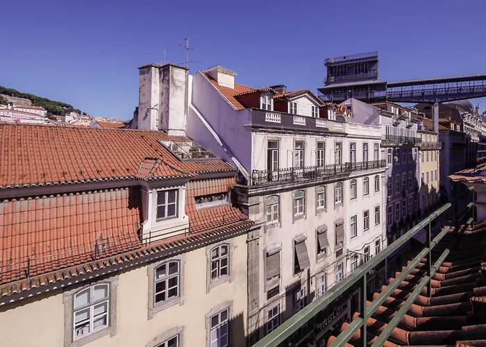 Apartment Chiado Premium Two Bedroom By Les Deux Mariettes
